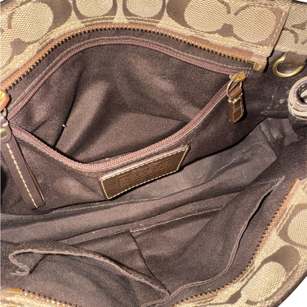 Coach Legacy Signature Horsebit Shoulder Bag - Picture 8 of 11
